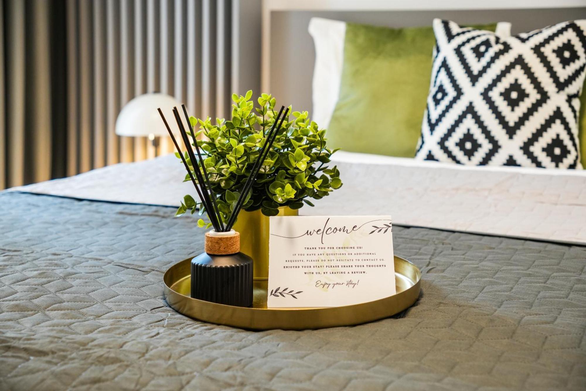 Ana - Cozy & Quiet Apt With Balcony & Garden View Bucarest Exterior foto